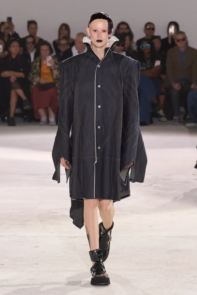 00034-junya-watanabe-spring-2024-ready-to-wear-credit-gorunway