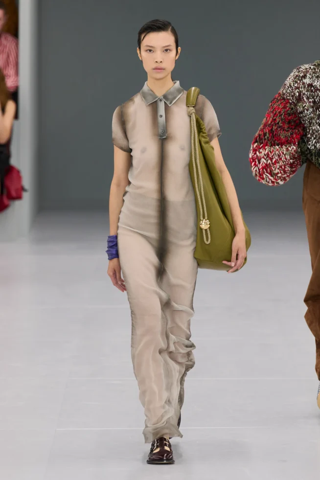 00034—loewe-spring-2024-ready-to-wear-credit-gorunway