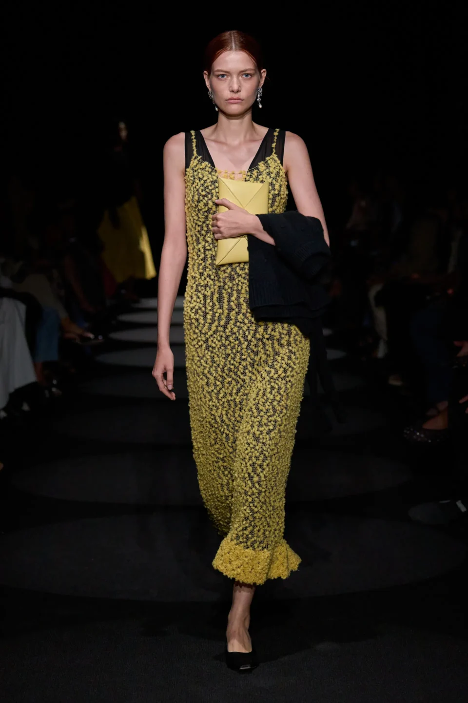 00035-altuzarra-spring-2024-ready-to-wear-credit-gorunway