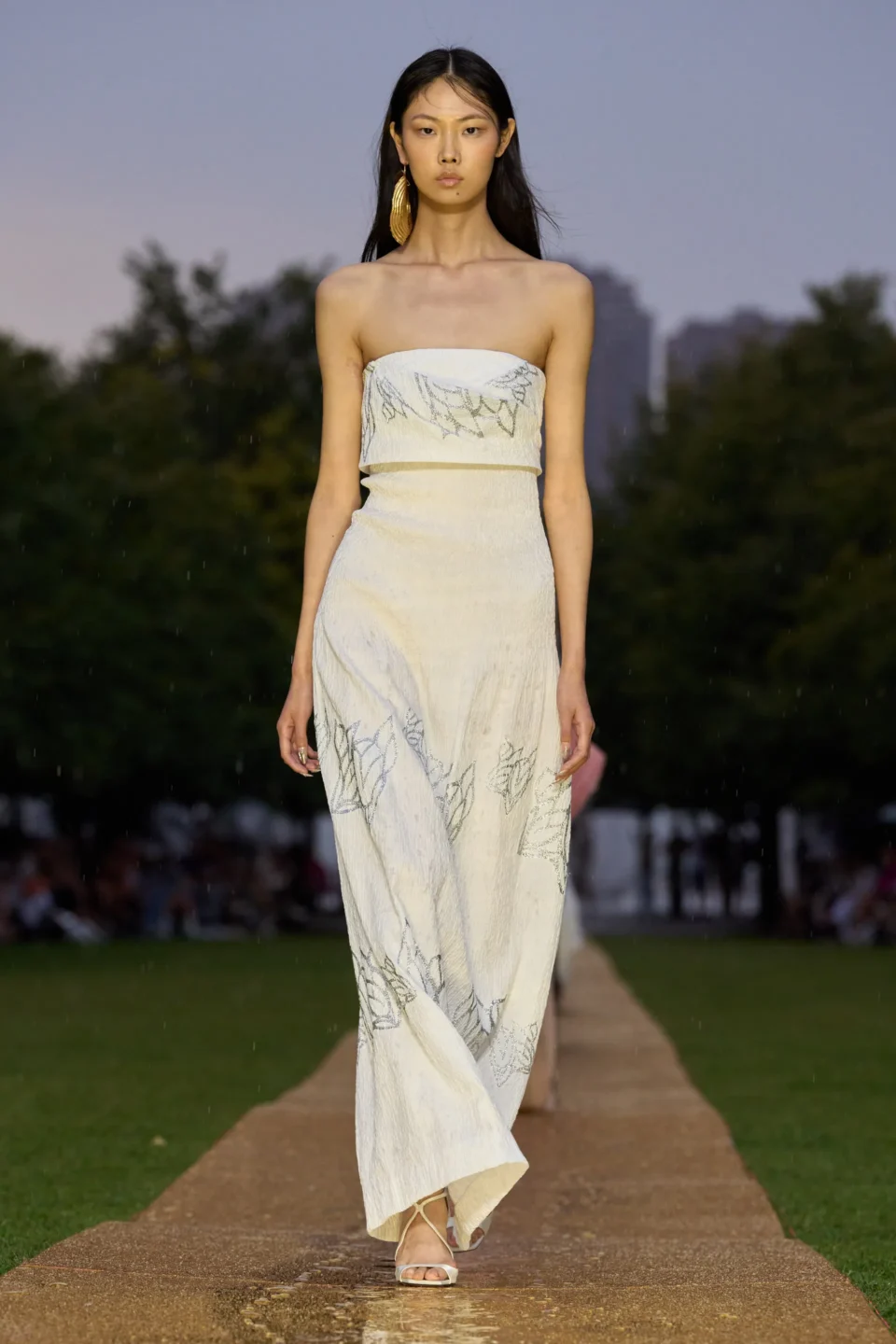 00035-prabal-gurung-spring-2024-ready-to-wear-credit-gorunway