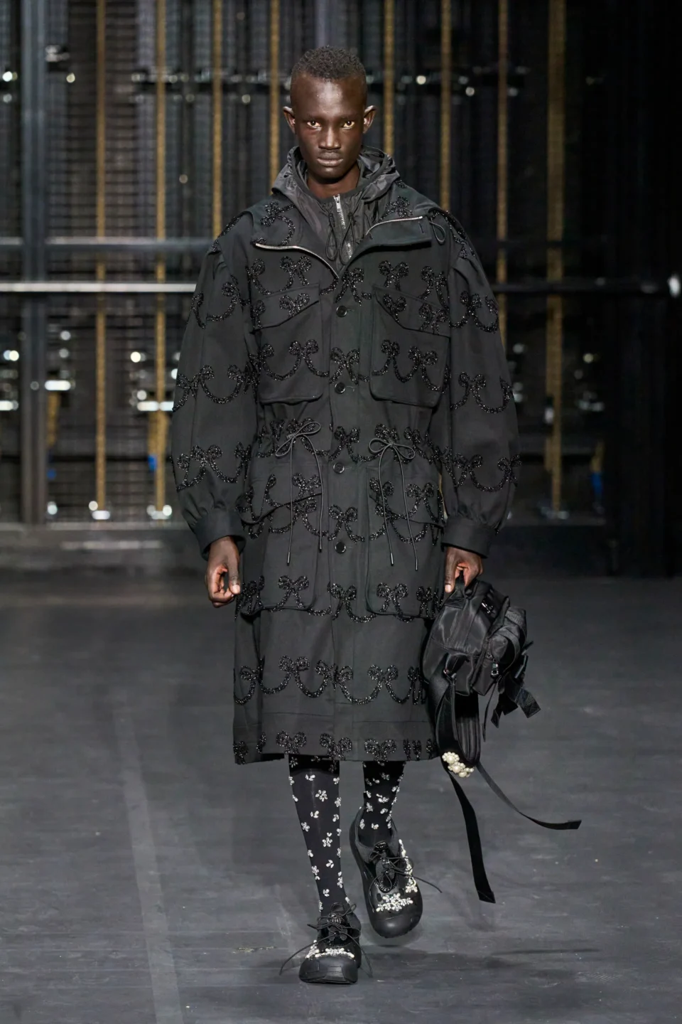00035-simone-rocha-spring-2024-ready-to-wear-credit-gorunway