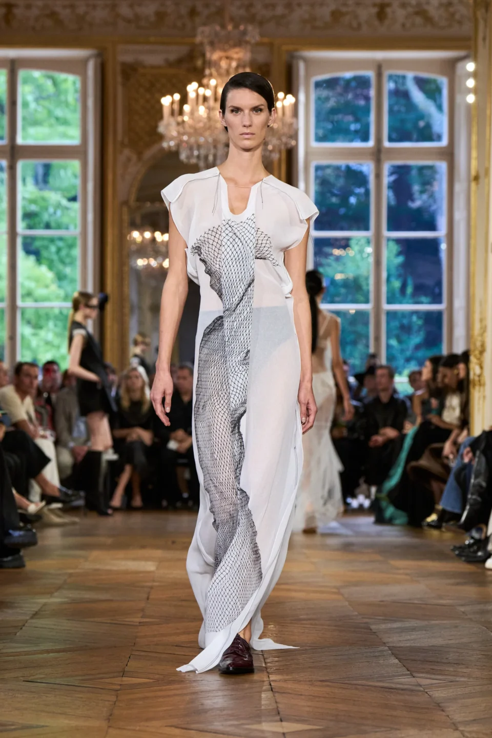 00036-victoria-beckham-spring-2024-ready-to-wear-credit-gorunway