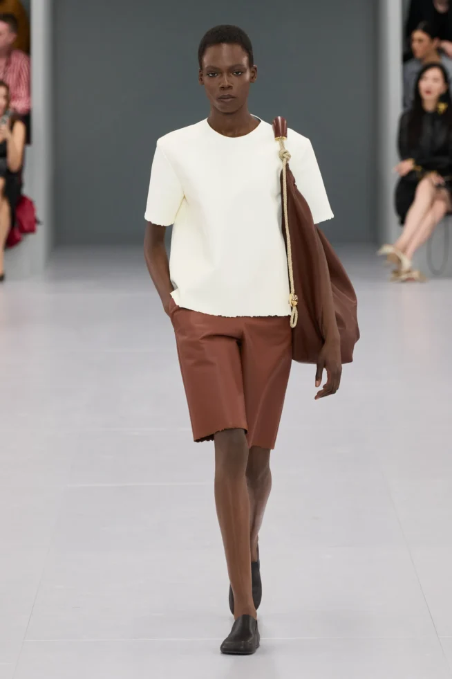 00036—loewe-spring-2024-ready-to-wear-credit-gorunway