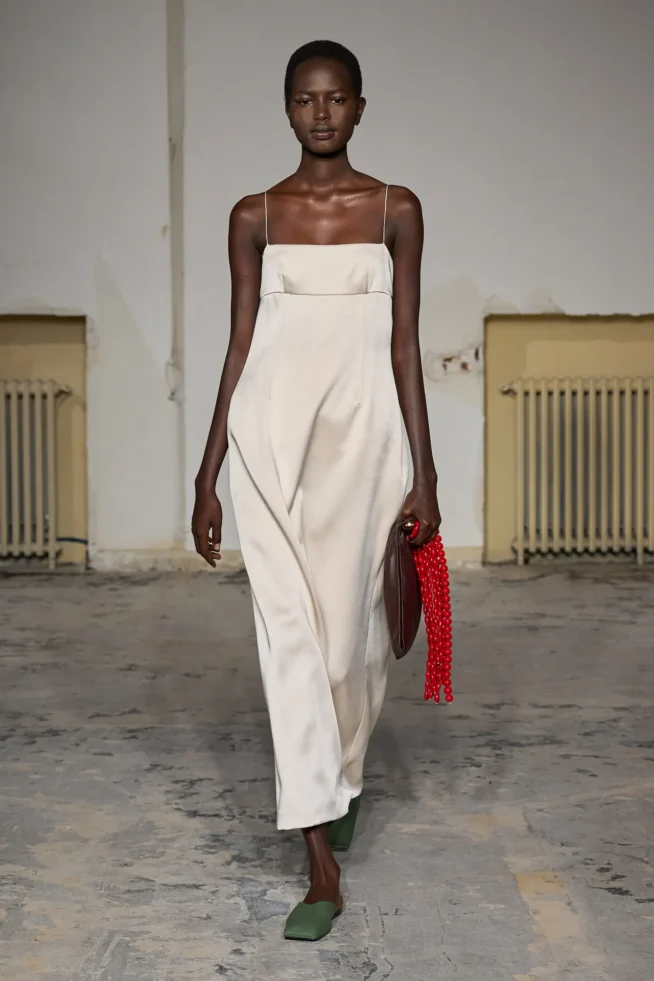 00039-carven-spring-2024-ready-to-wear-credit-gorunway