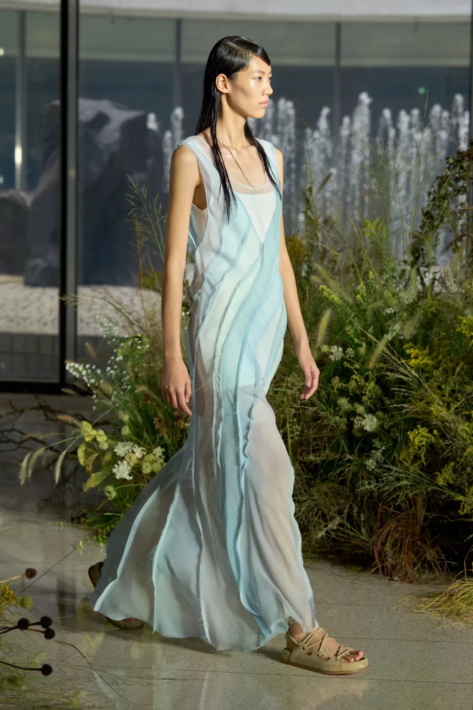 00039-jason-wu-collection-spring-2024-ready-to-wear-credit-gorunway