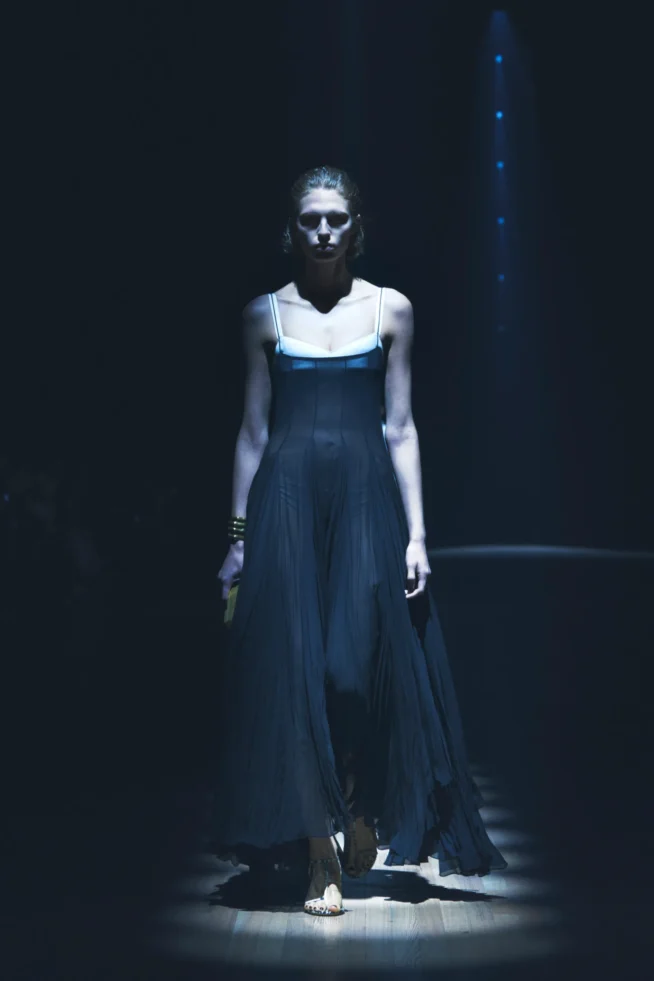 00040-khaite-spring-2024-ready-to-wear-credit-brand