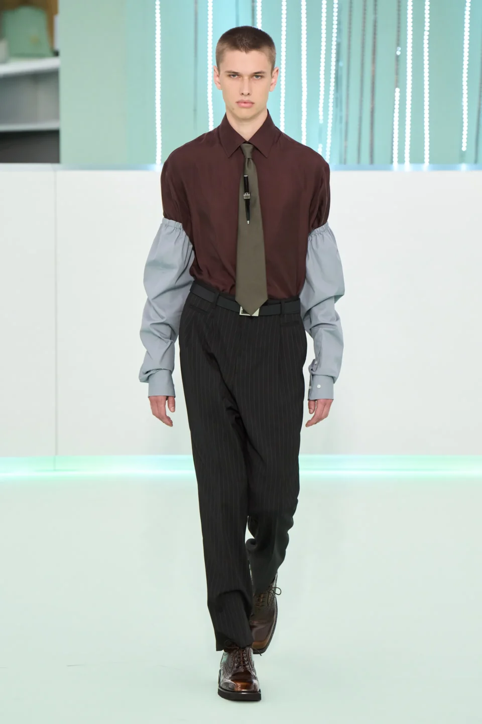 00041-boss-fall-2023-ready-to-wear-credit-gorunway