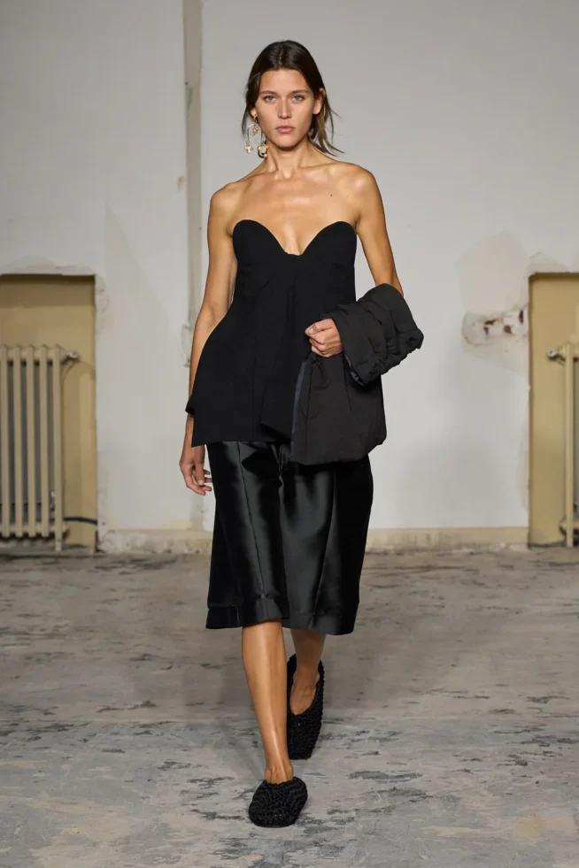 00041-carven-spring-2024-ready-to-wear-credit-gorunway