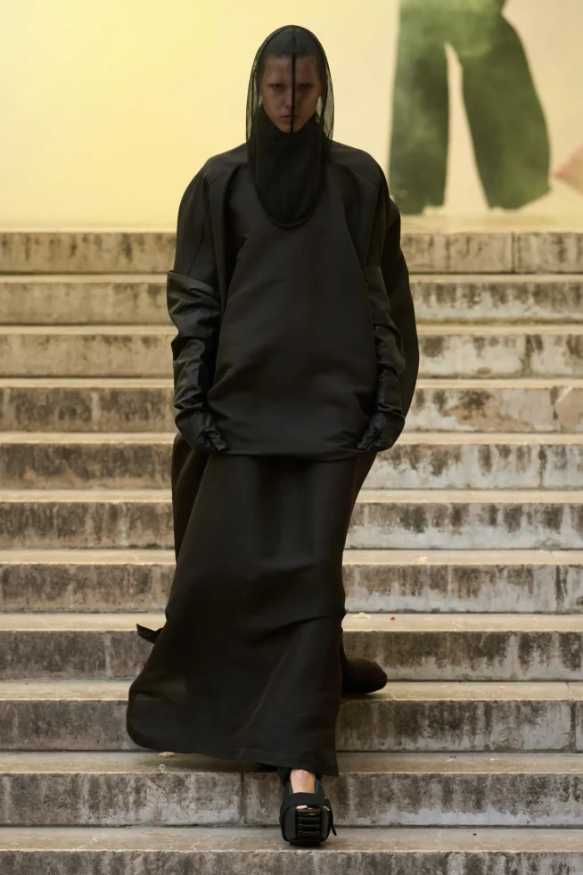 00041-rick-owens-spring-2024-ready-to-wear-credit-gorunway