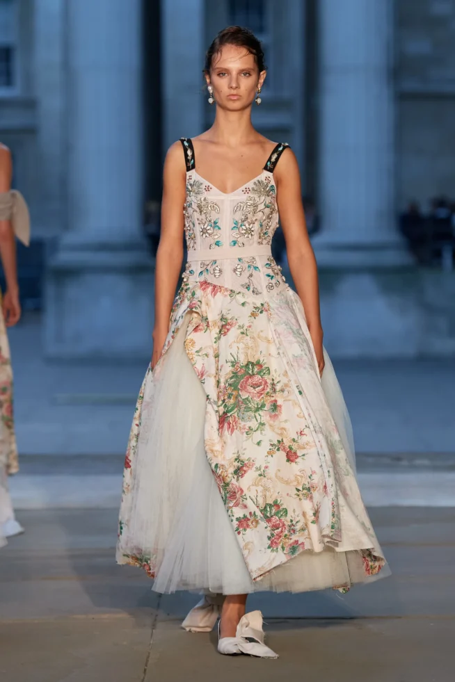 00043-erdem-spring-2024-ready-to-wear-credit-gorunway