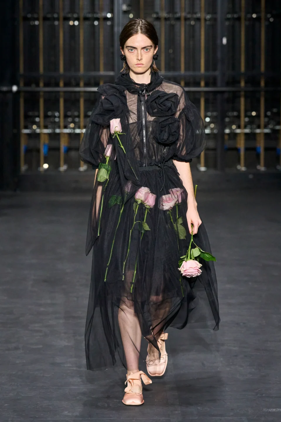 00046-simone-rocha-spring-2024-ready-to-wear-credit-gorunway
