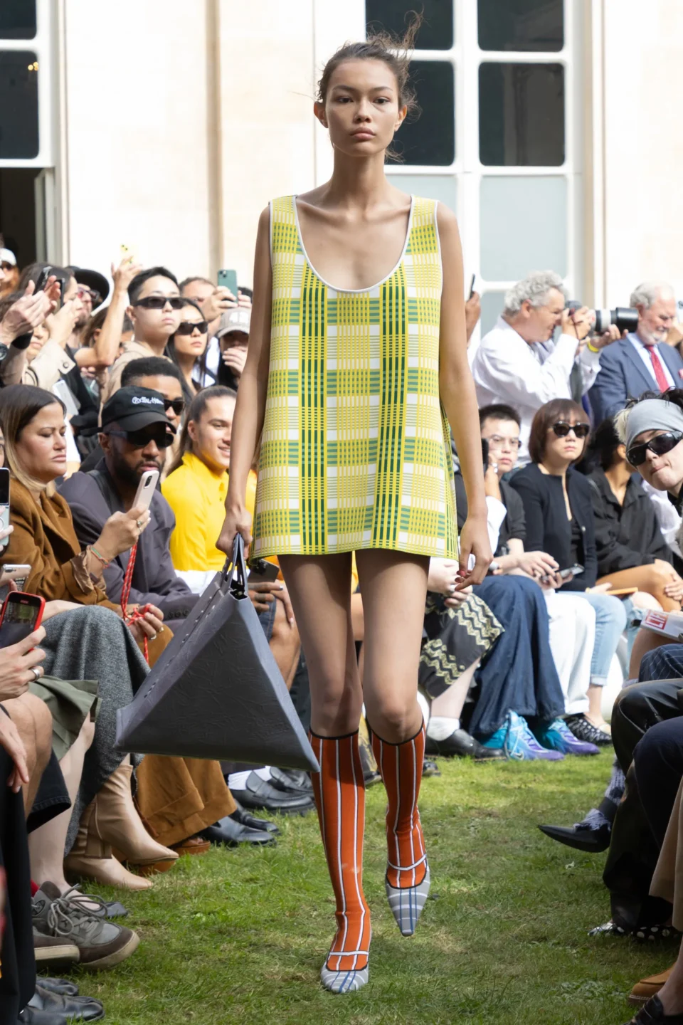 00048-marni-spring-2024-ready-to-wear-credit-brand