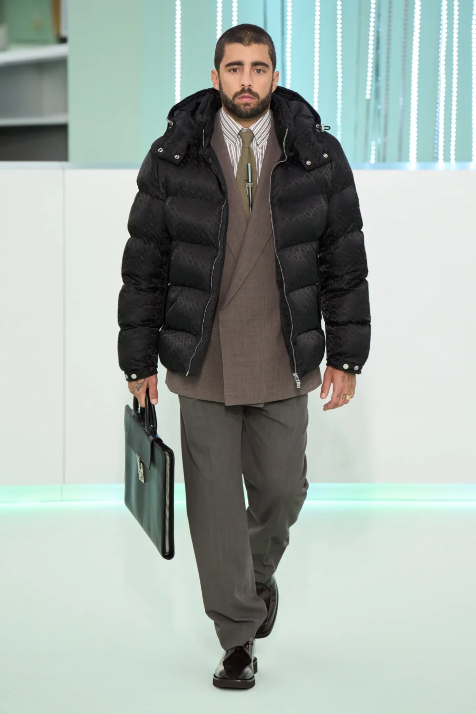 00051-boss-fall-2023-ready-to-wear-credit-gorunway