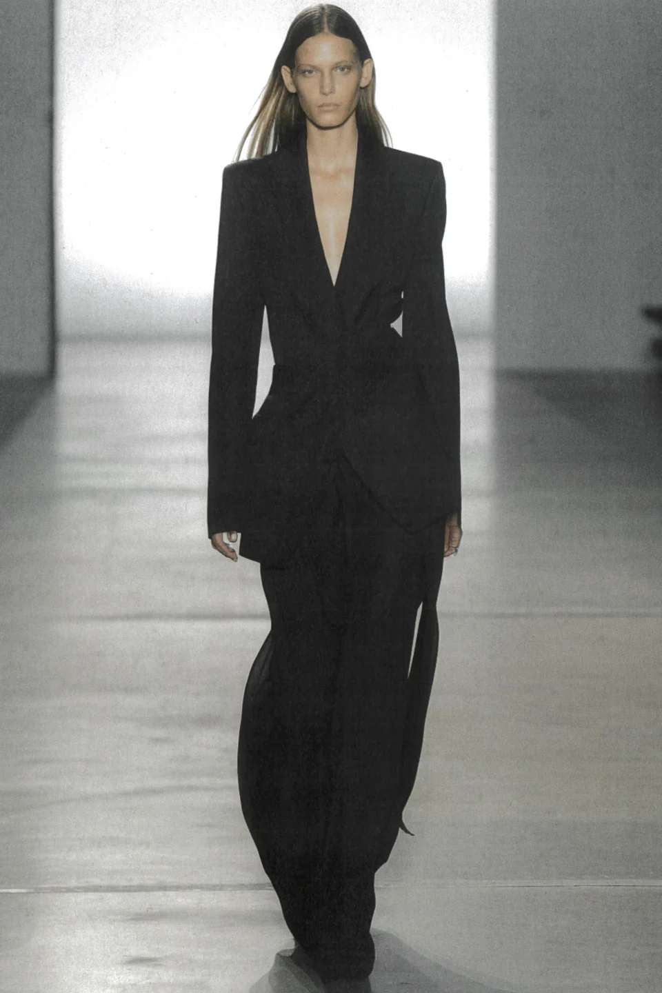 00062-heliot-emil-spring-2024-ready-to-wear-credit-brand