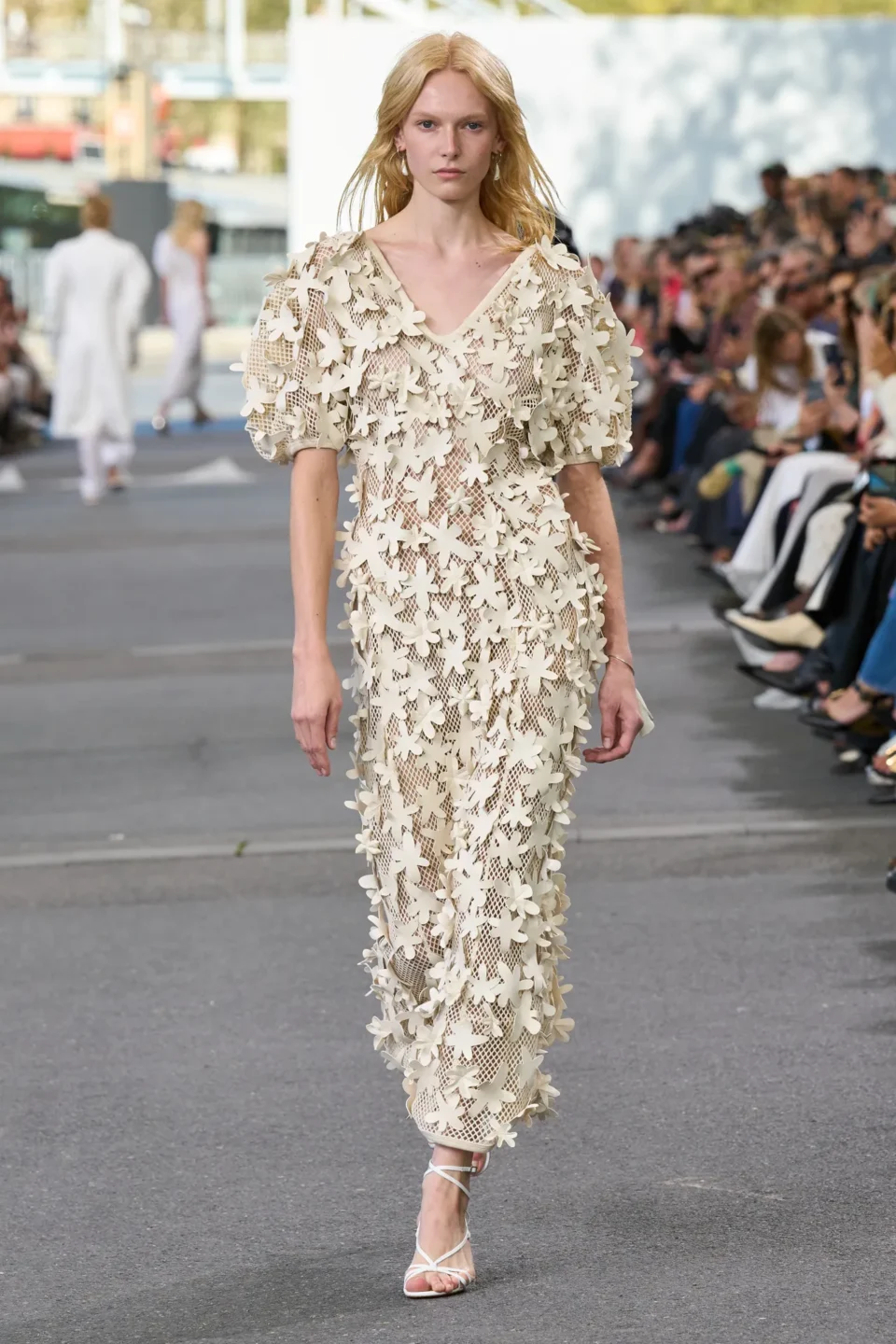 Chloe S24 006