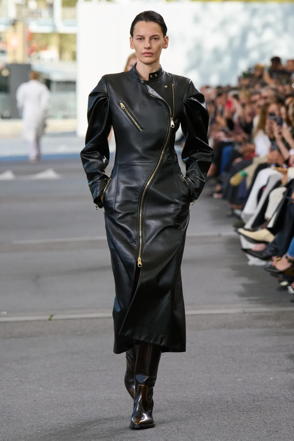 Chloe S24 007