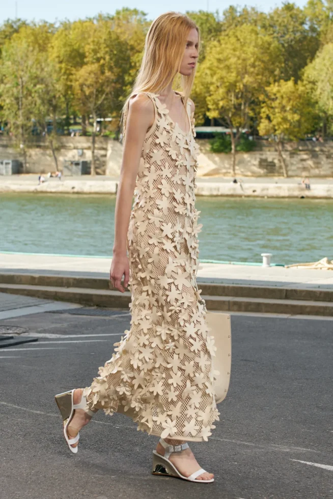 Chloe S24 008