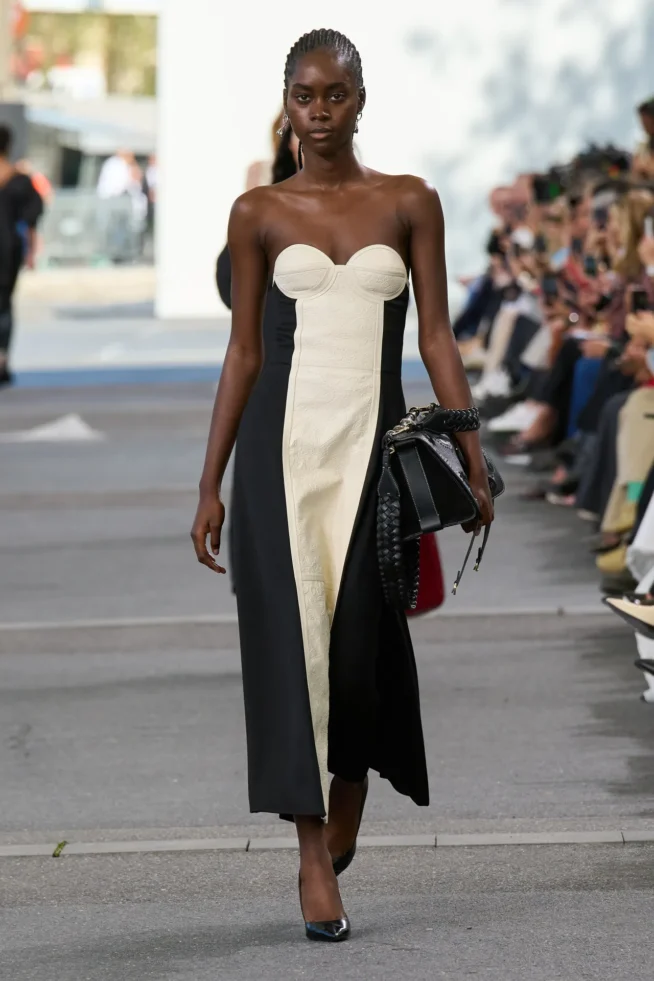 Chloe S24 017