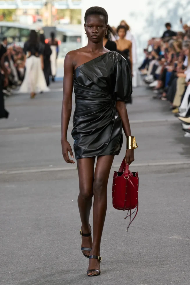 Chloe S24 023