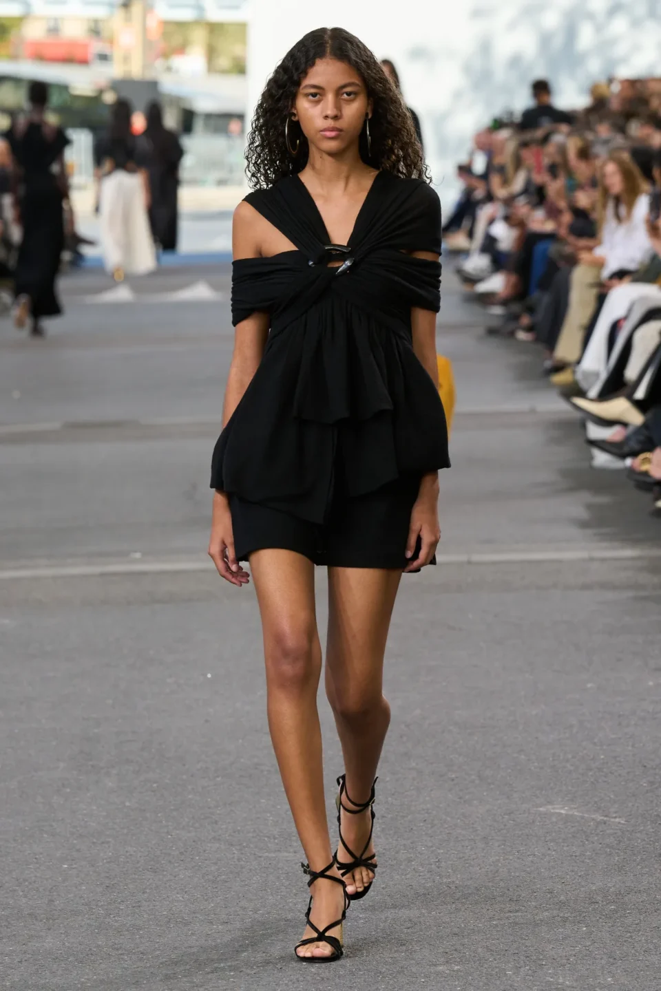 Chloe S24 024