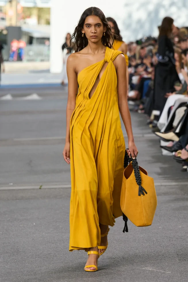 Chloe S24 025
