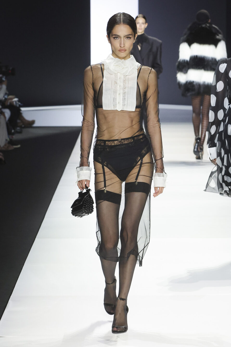 DG_Women'sFashionShow_SS24_Runway (18)