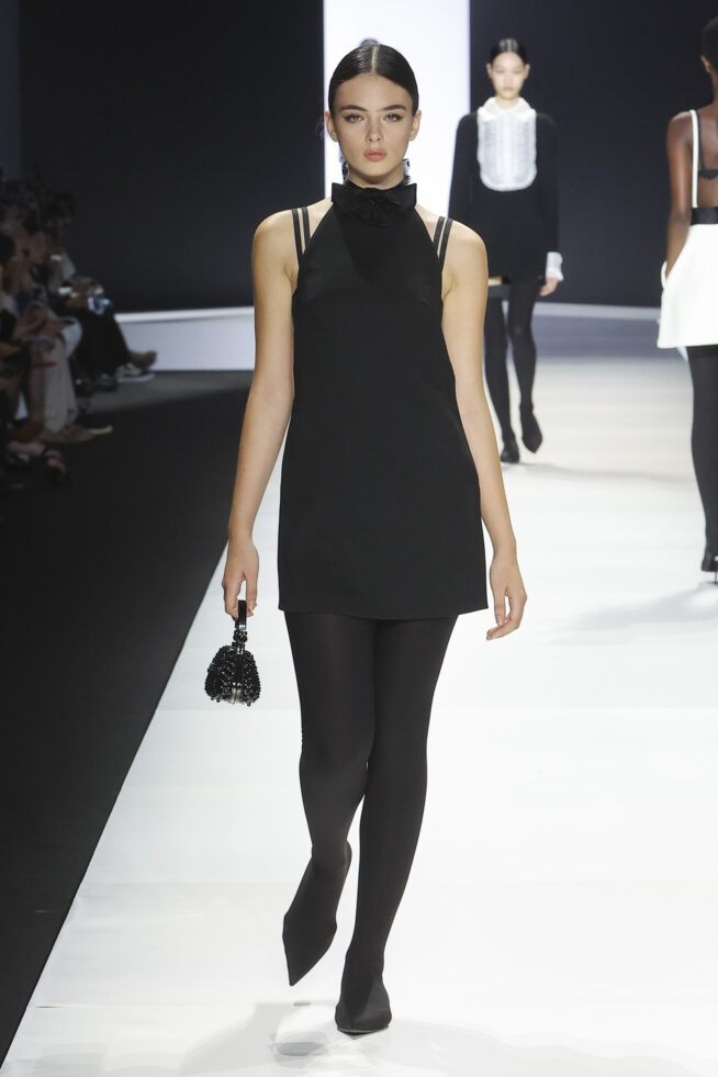 DG_Women'sFashionShow_SS24_Runway (25)