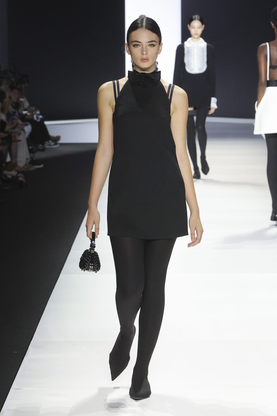 DG_Women'sFashionShow_SS24_Runway (25)