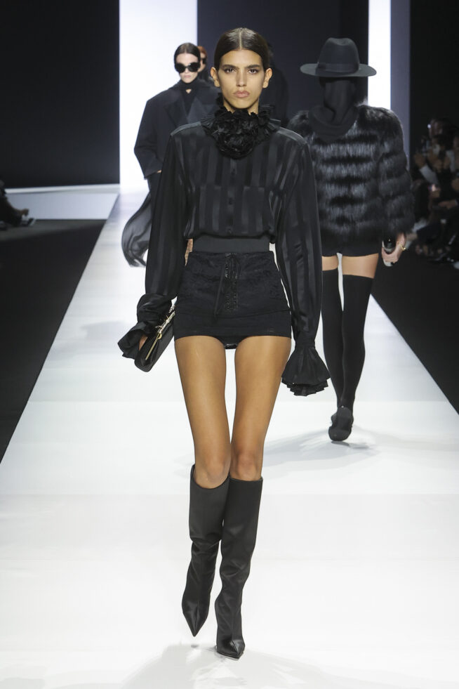 DG_Women'sFashionShow_SS24_Runway (33)