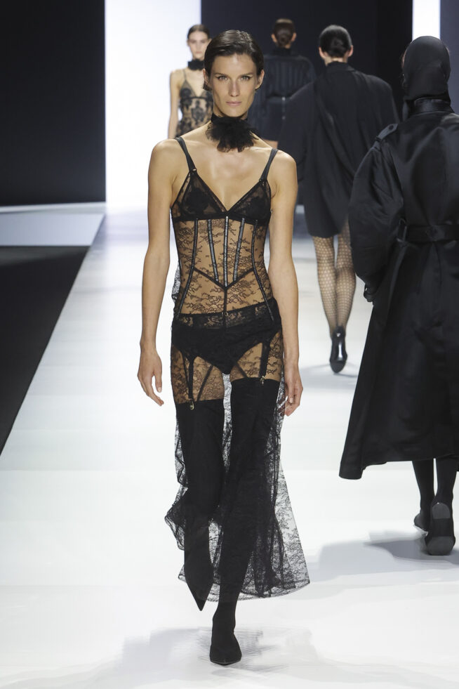 DG_Women'sFashionShow_SS24_Runway (36)