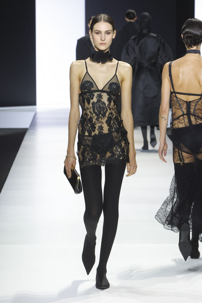 DG_Women'sFashionShow_SS24_Runway (37)