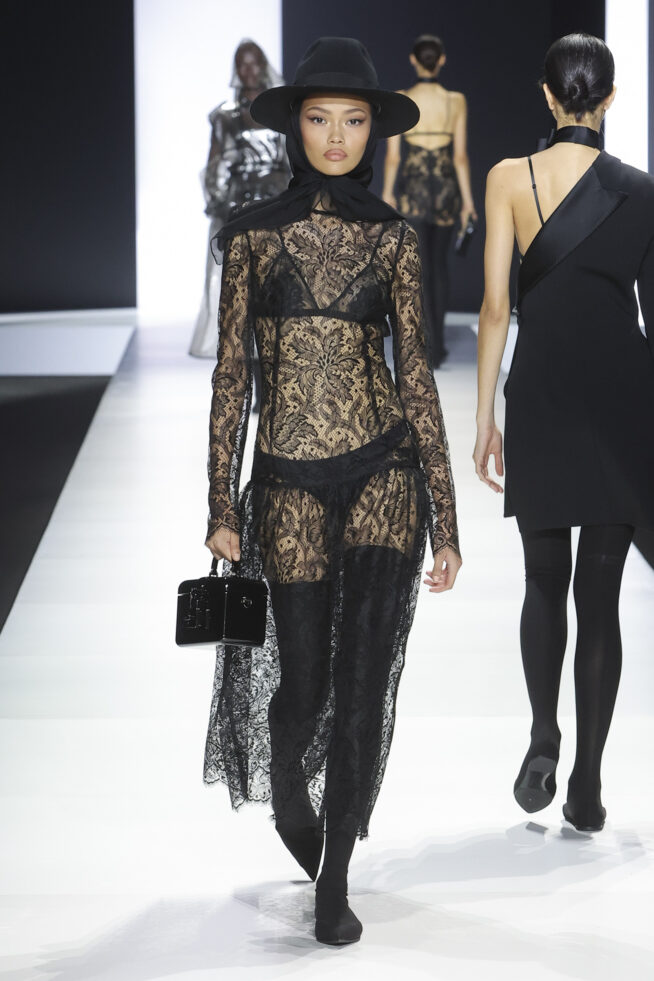 DG_Women'sFashionShow_SS24_Runway (39)