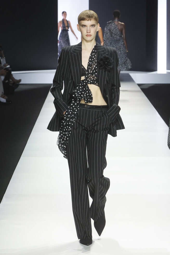 DG_Women'sFashionShow_SS24_Runway (4)