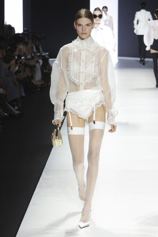DG_Women'sFashionShow_SS24_Runway (51)