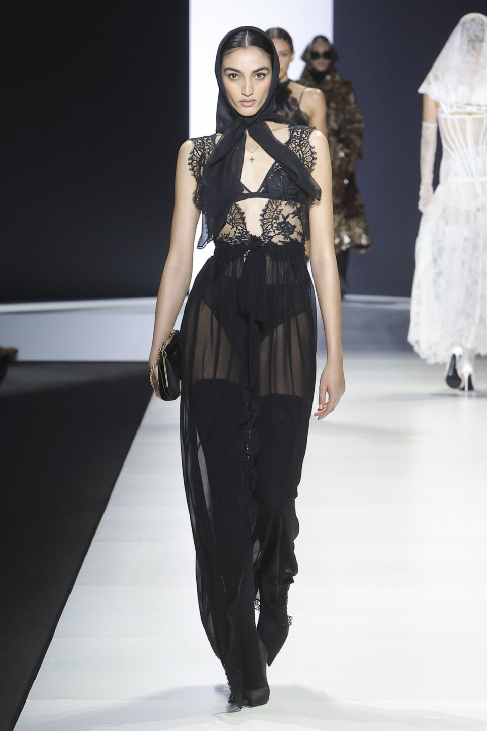 DG_Women'sFashionShow_SS24_Runway (56)
