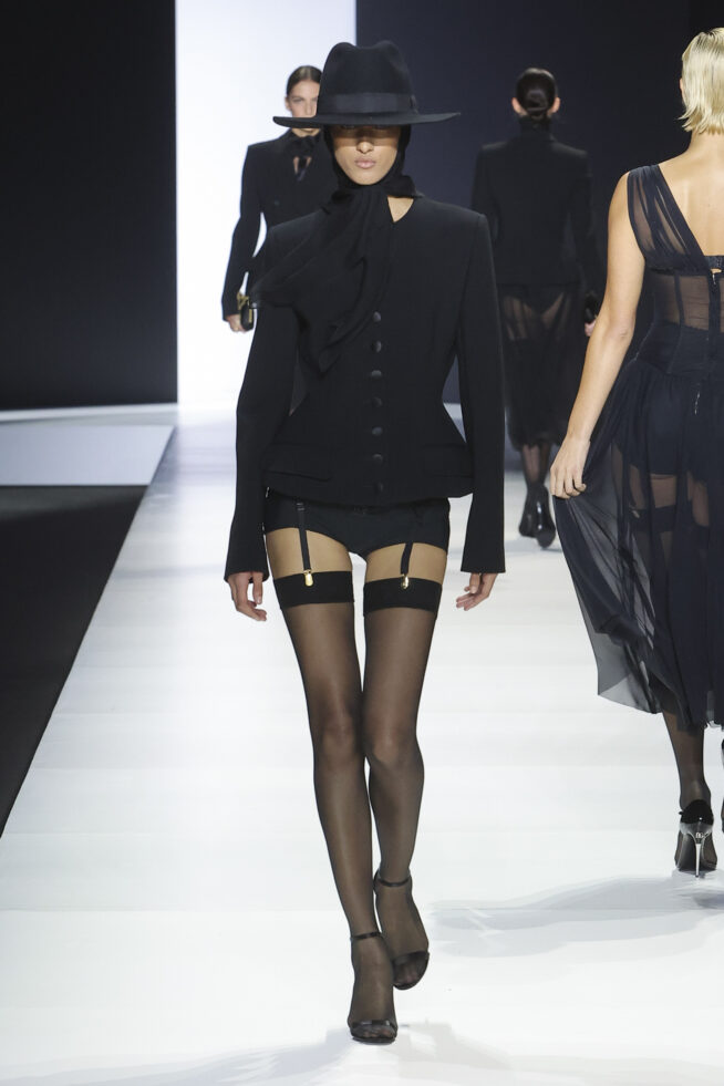 DG_Women'sFashionShow_SS24_Runway (64)