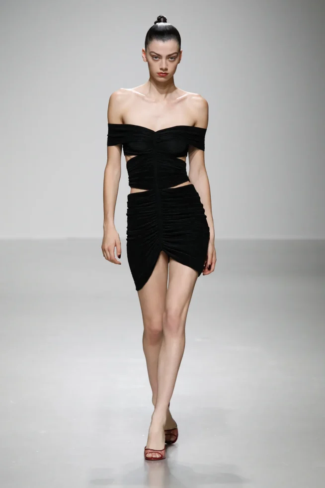 00002-atlein-spring-2024-ready-to-wear-credit-brand