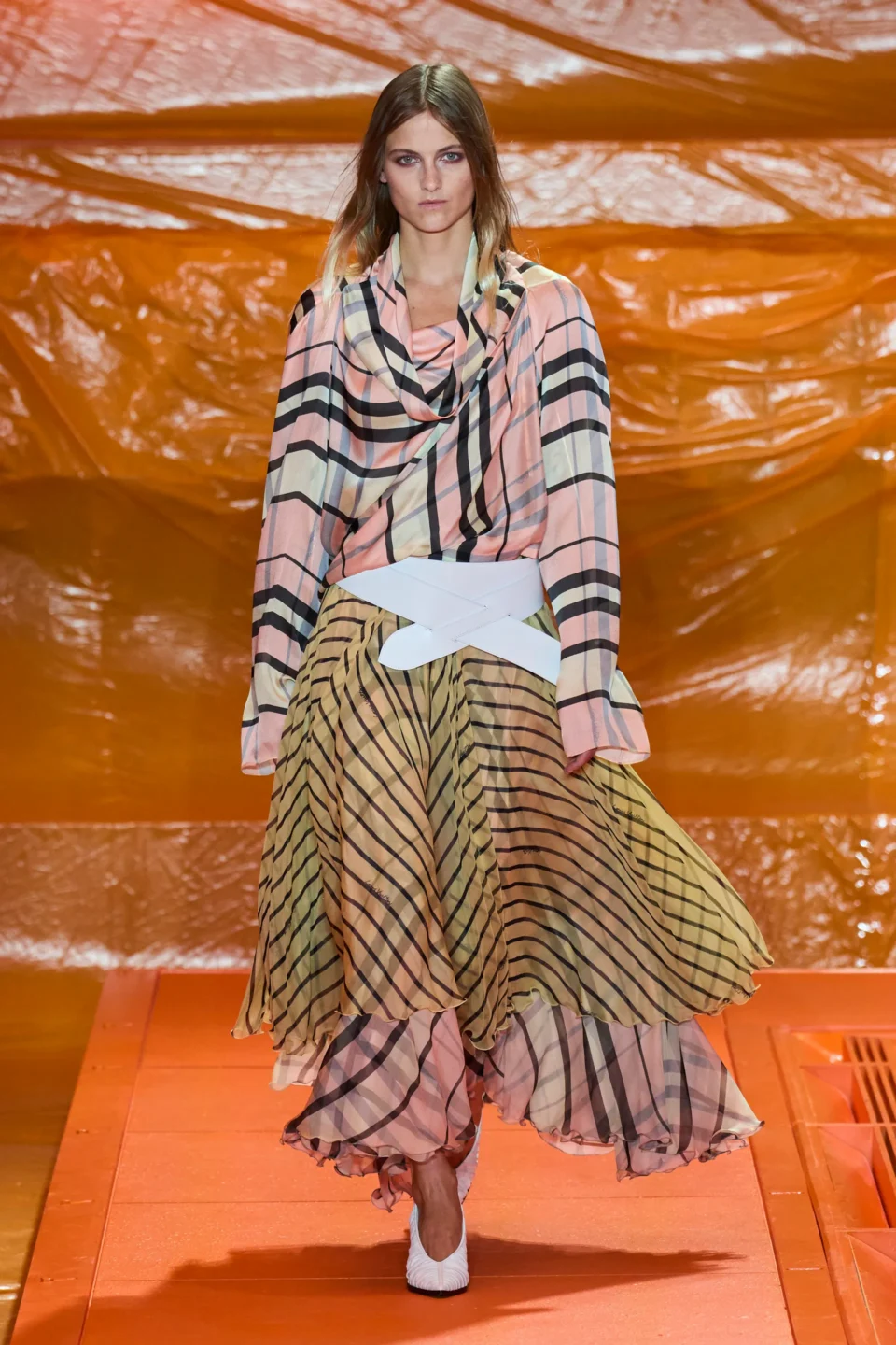 00004-louis-vuitton-spring-2024-ready-to-wear-credit-gorunway