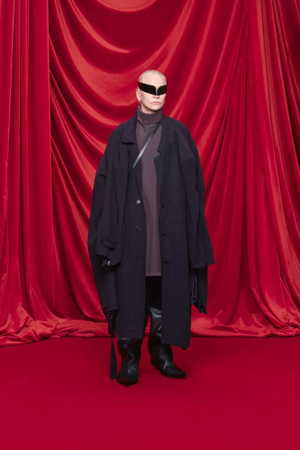 00007-balenciaga-spring-2024-ready-to-wear-credit-brand