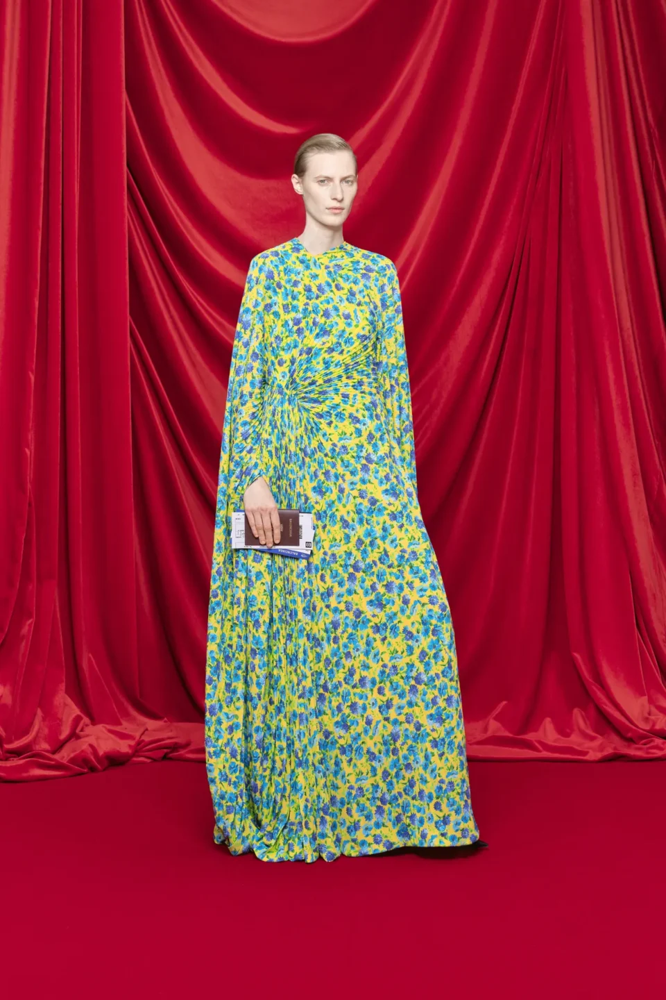 00008-balenciaga-spring-2024-ready-to-wear-credit-brand