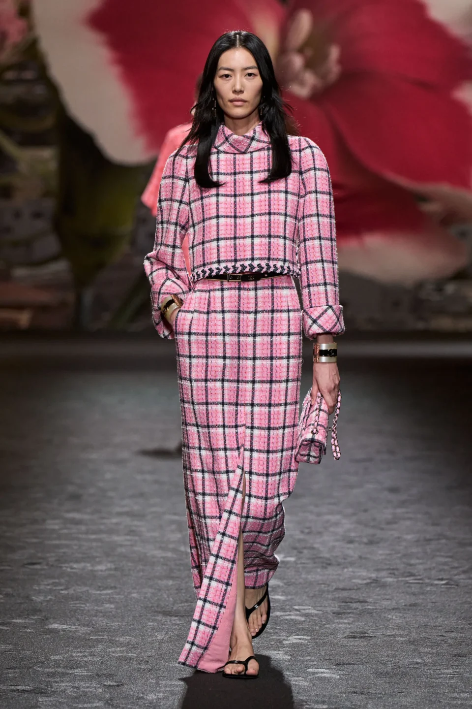 00009-chanel-spring-2024-ready-to-wear-credit-gorunway