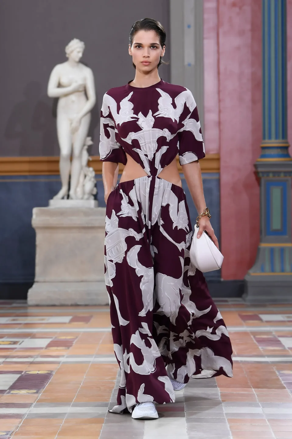 00011-valentino-spring-2024-ready-to-wear-credit-brand