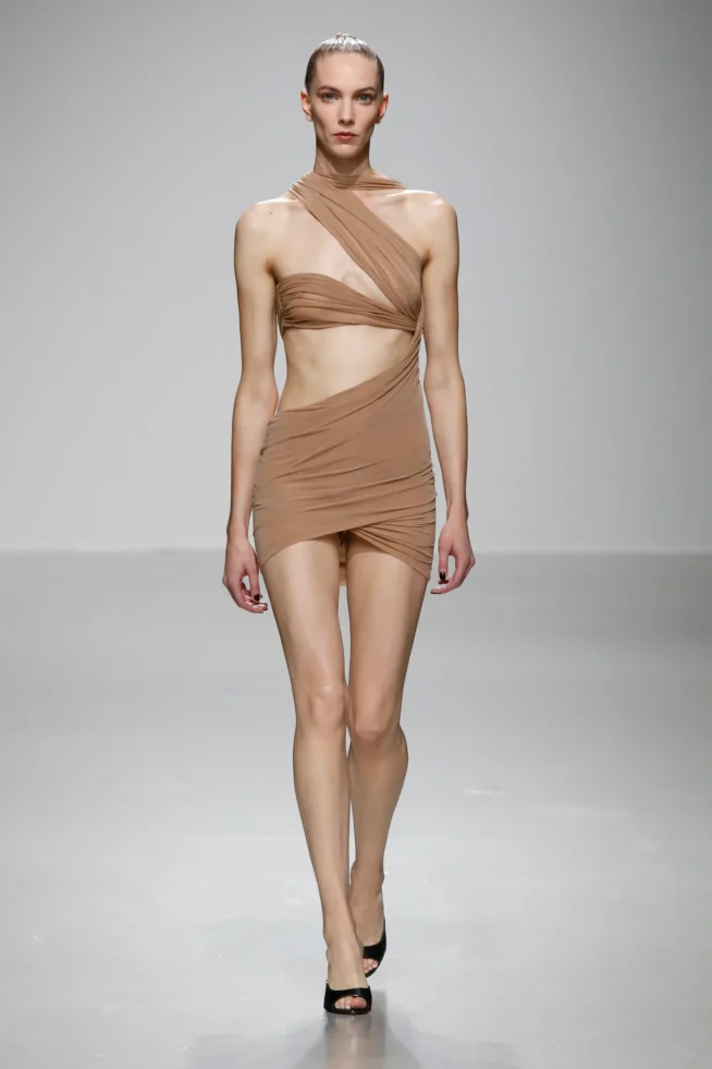 00013-atlein-spring-2024-ready-to-wear-credit-brand
