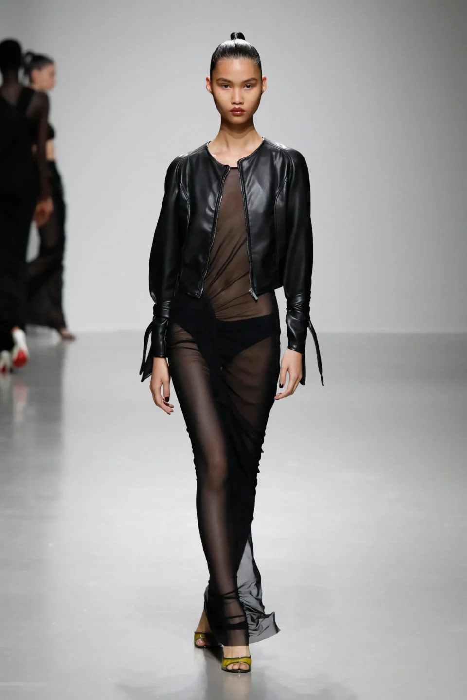00014-atlein-spring-2024-ready-to-wear-credit-brand