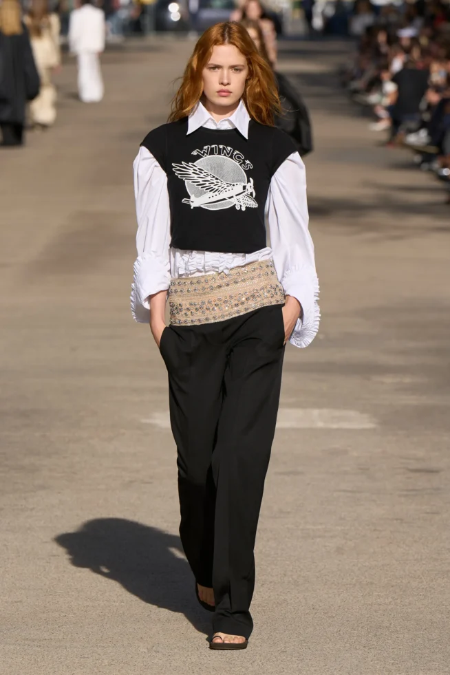 00014-stella-mccartney-spring-2024-ready-to-wear-credit-gorunway