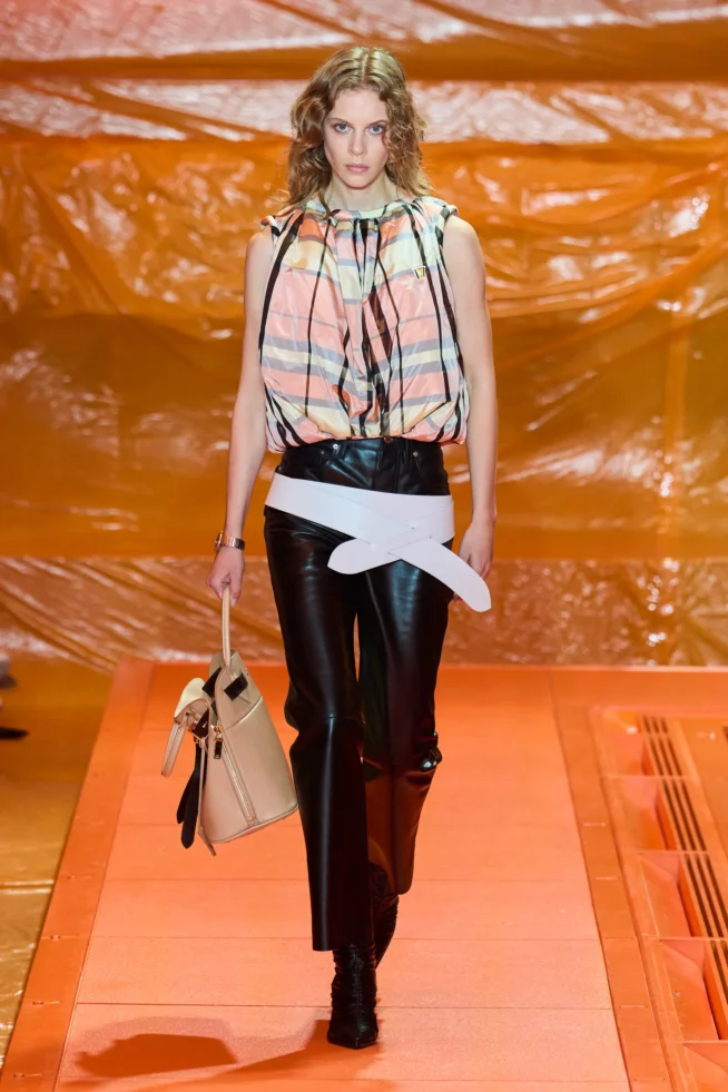 00015-louis-vuitton-spring-2024-ready-to-wear-credit-gorunway