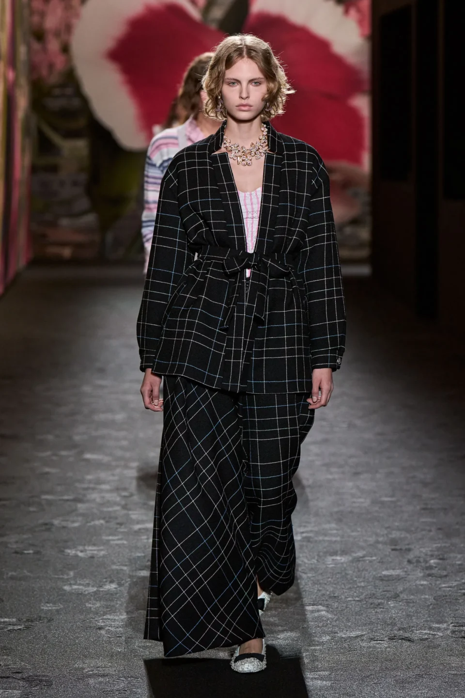 00017-chanel-spring-2024-ready-to-wear-credit-gorunway