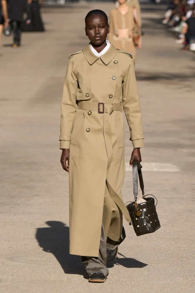 00027-stella-mccartney-spring-2024-ready-to-wear-credit-gorunway