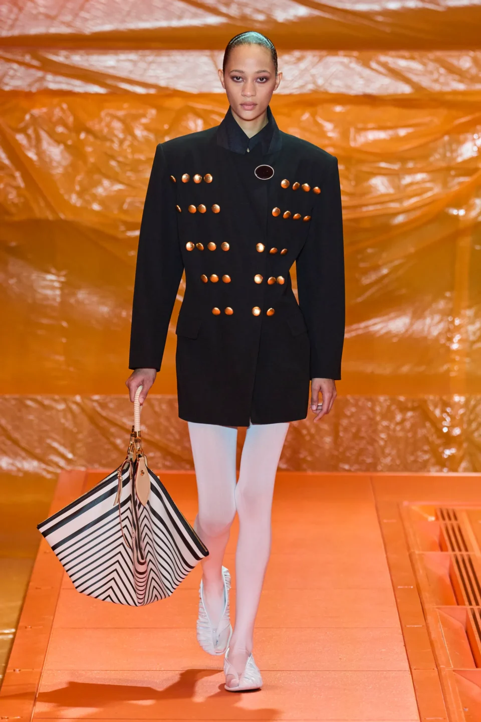00037-louis-vuitton-spring-2024-ready-to-wear-credit-gorunway