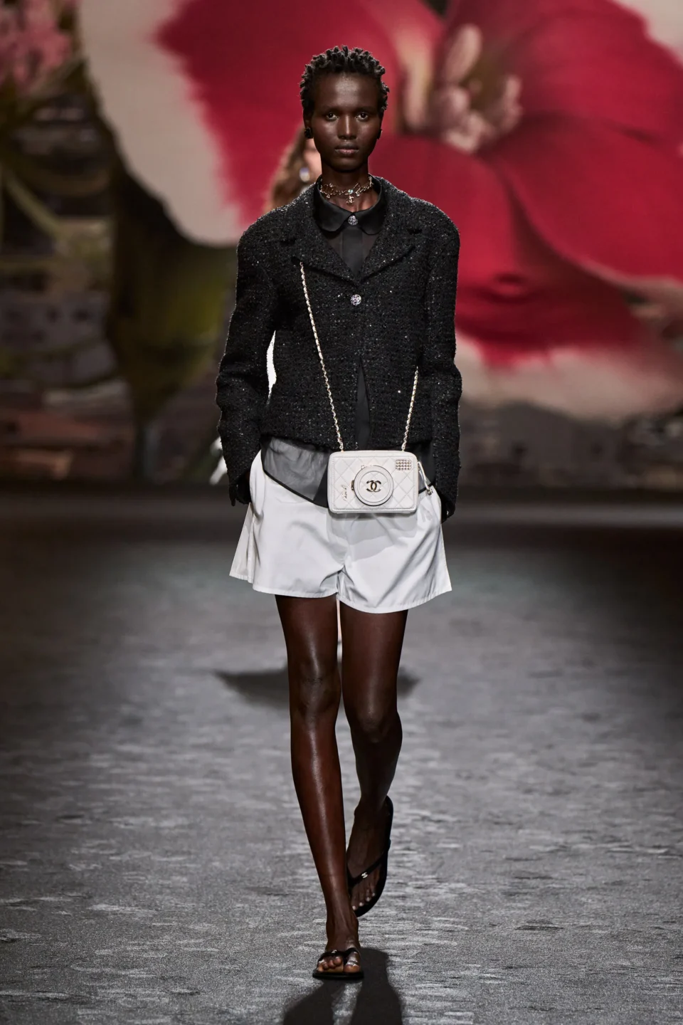 00047-chanel-spring-2024-ready-to-wear-credit-gorunway